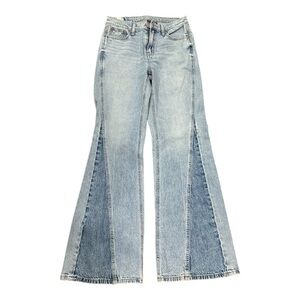 Women's American Eagle Two-Tone Flare Jeans